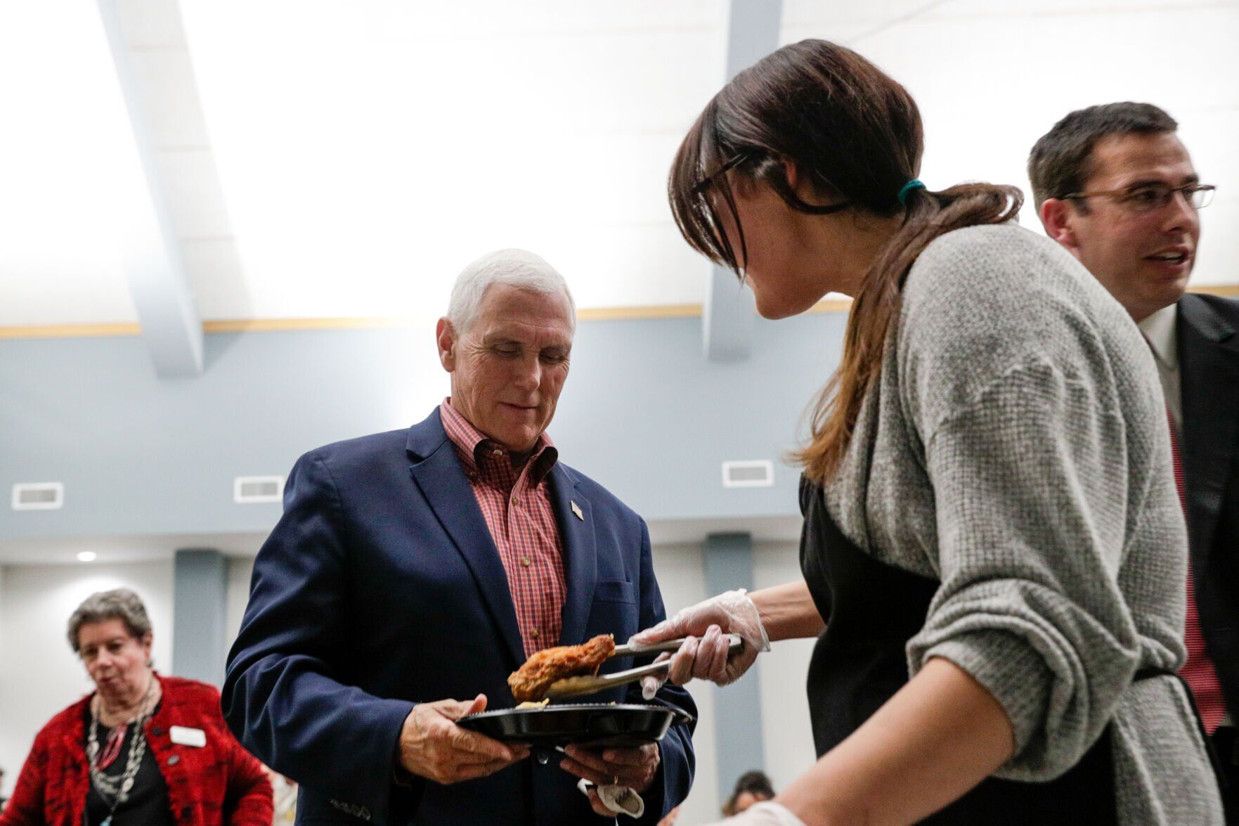 092922-qc-nws-pence-14.jpg